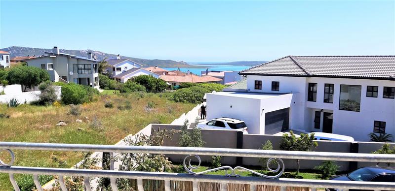 4 Bedroom Property for Sale in Myburgh Park Western Cape